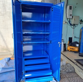 Tủ Dụng cụ