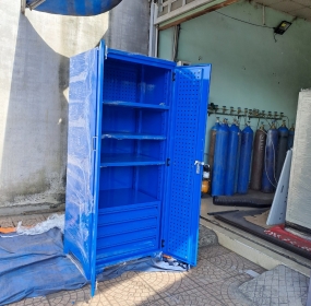 Tủ Dụng cụ